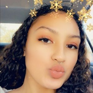 Meet your Posher, Kaylin